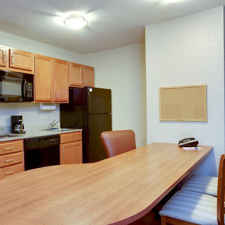 Candlewood Suites Chesapeake-Suffolk By Ihg Екстериор снимка