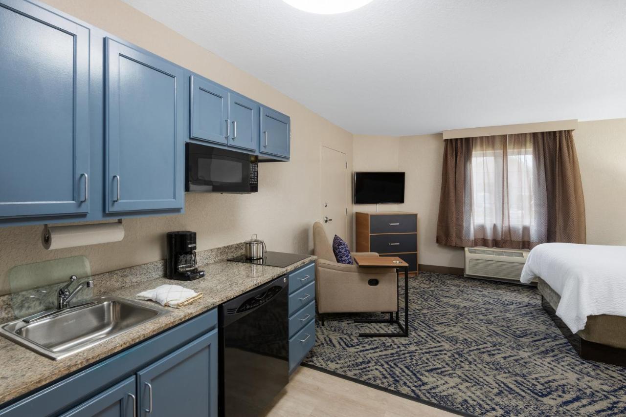 Candlewood Suites Chesapeake-Suffolk By Ihg Екстериор снимка