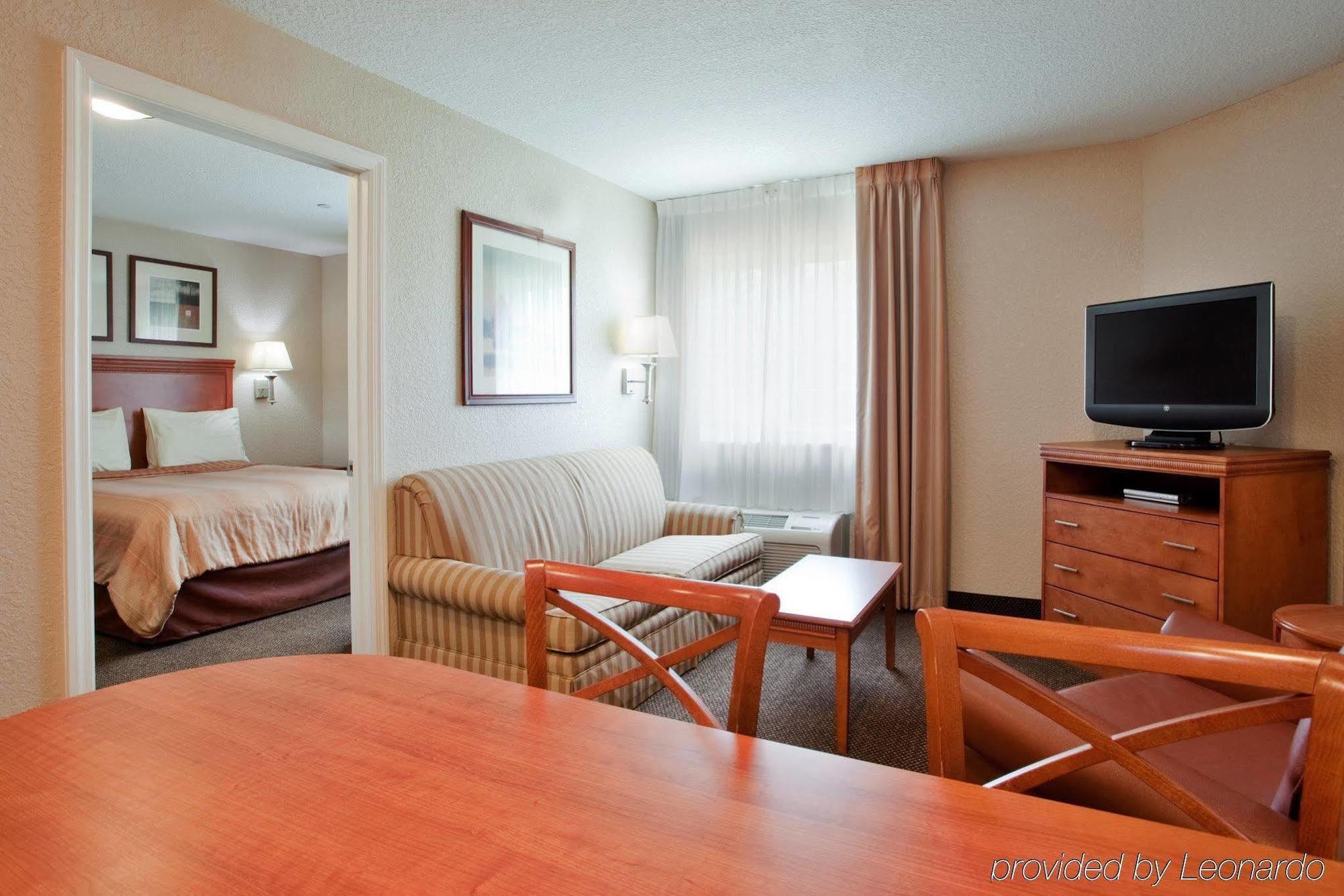 Candlewood Suites Chesapeake-Suffolk, An Ihg Hotel Екстериор снимка